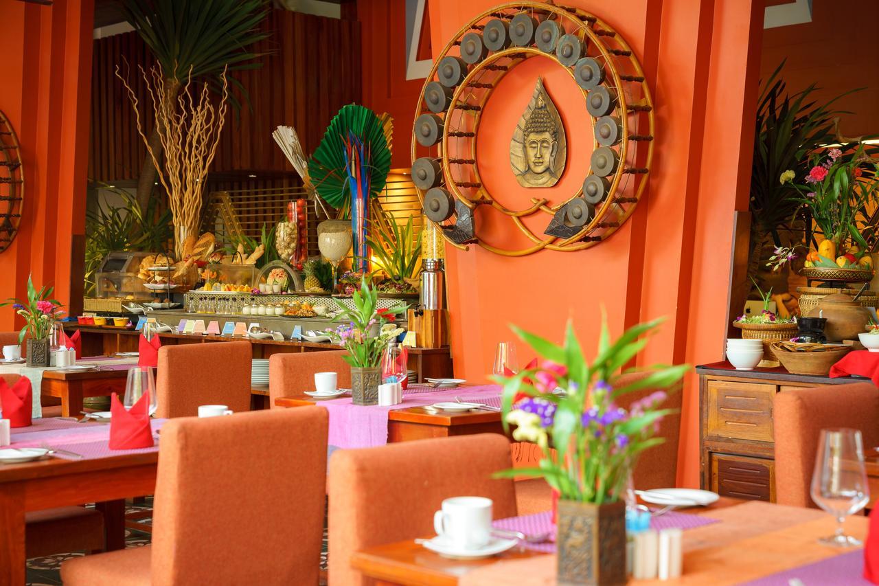 Golden Temple Residence Siem Reap Exterior foto The interior of the restaurant